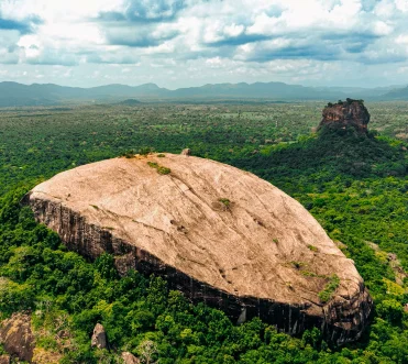 Pidurangala Rock